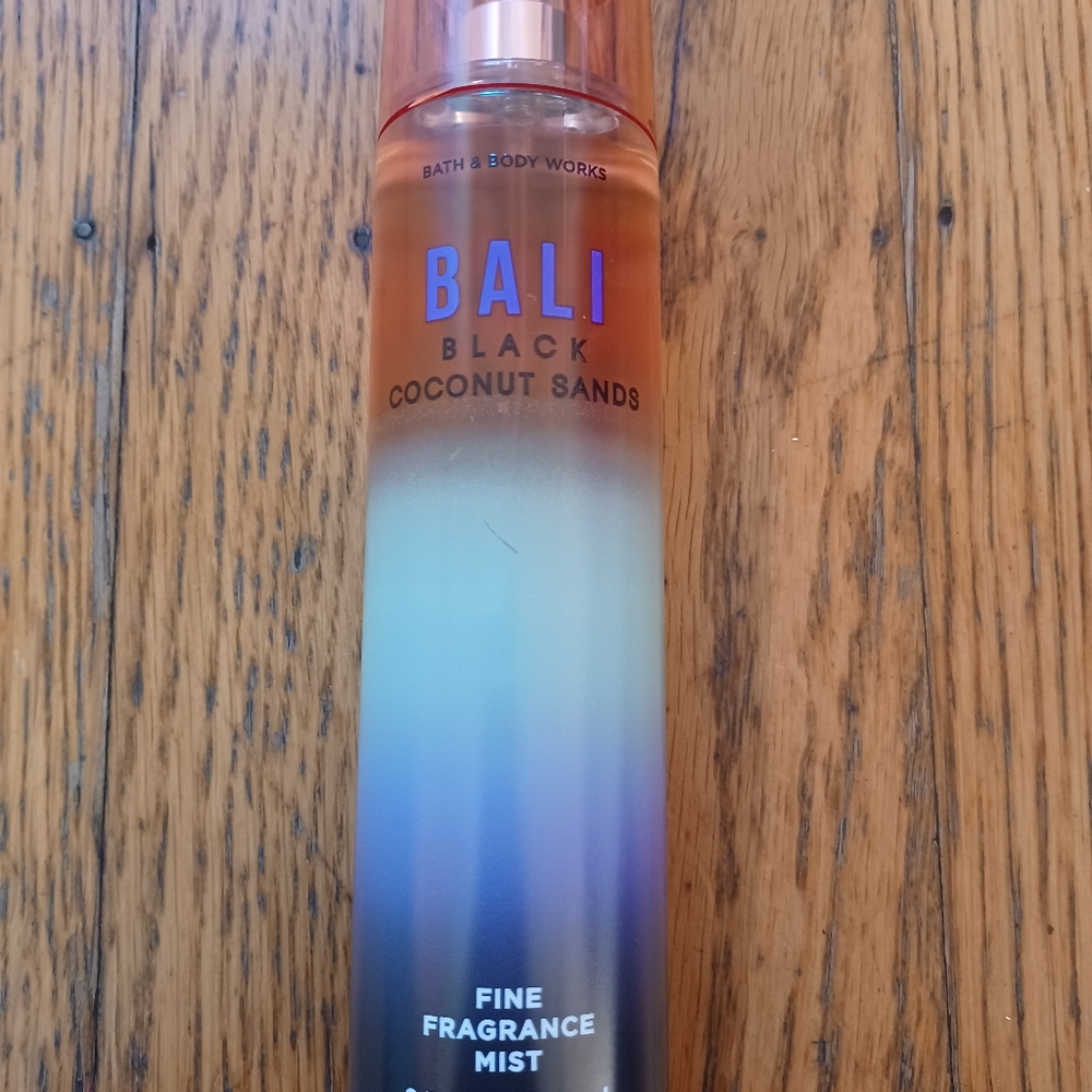 BATH AND BODY WORKS